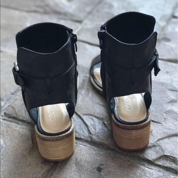 NIB Black Western Buckle Block Heel Sandal - Picture 7 of 8