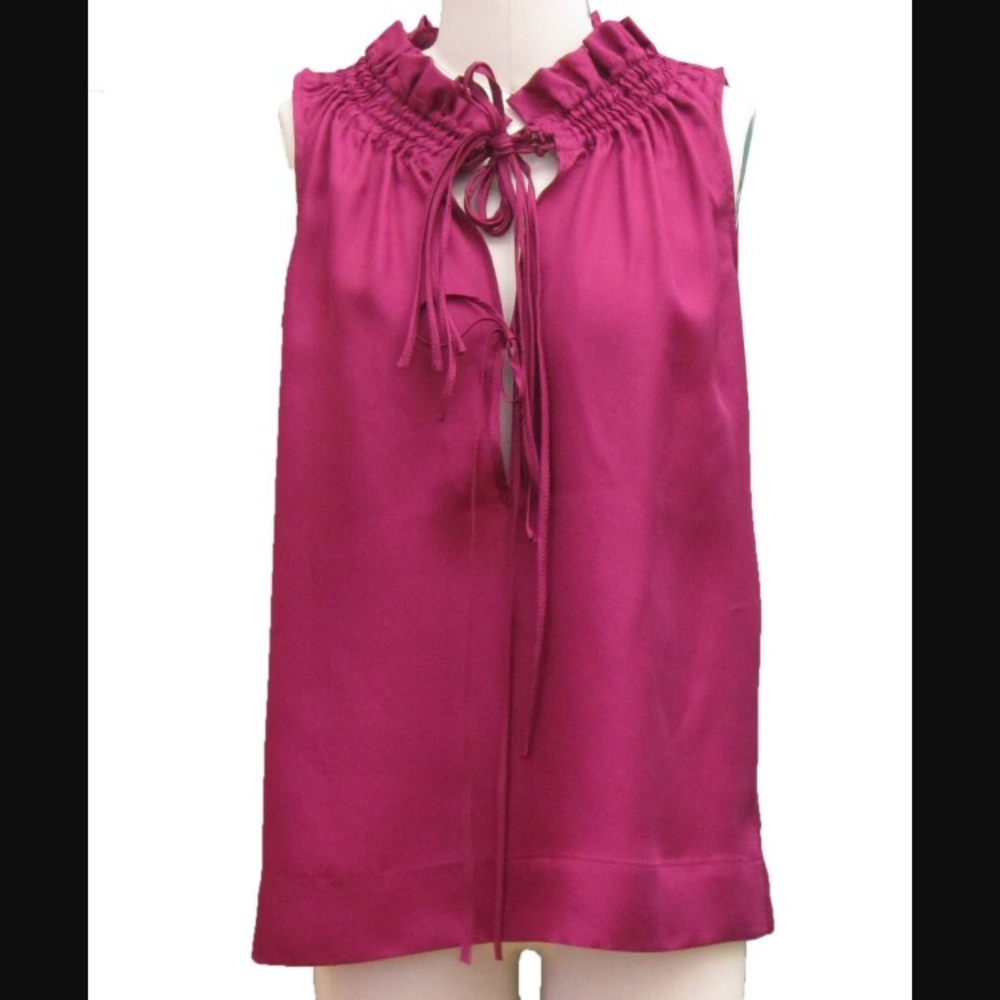 Marc by Marc Jacob's blouse🌺