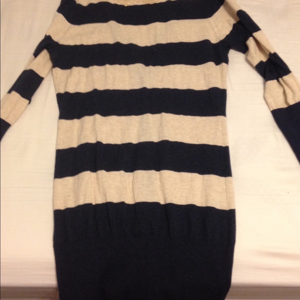 Cardigan - Picture 2 of 5