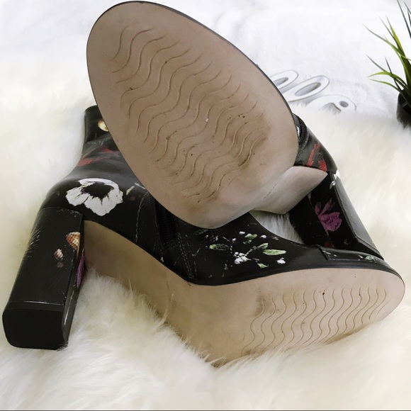 FINAL DROP Floral Graffiti block heel Boot - Picture 6 of 8