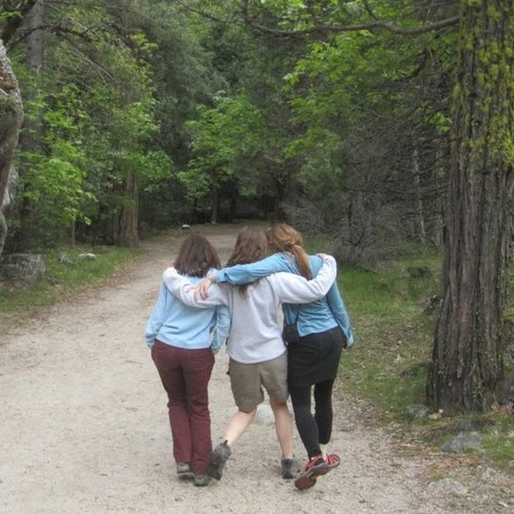 Meet your Posher, Lauren - Picture 1 of 1