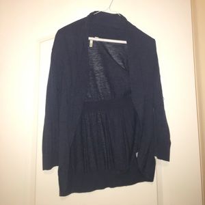 Fitted dark blue cardigan