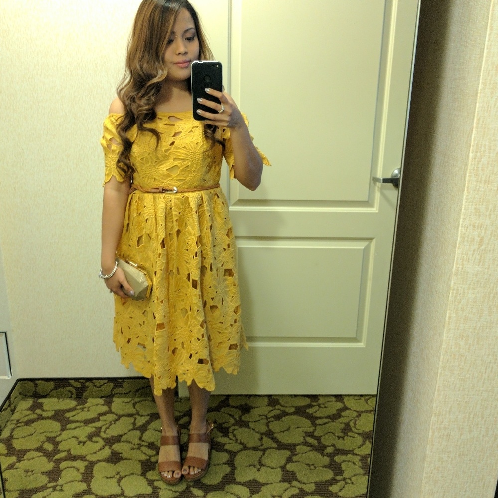 BOOHOO: Lace Bardot Lace Party Dress