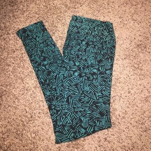TC Lularoe leggings