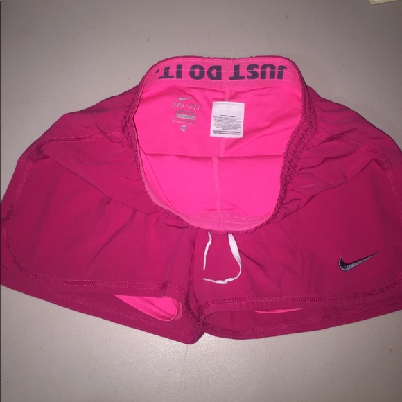 Nike Shorts with built in spandex - Picture 3 of 3