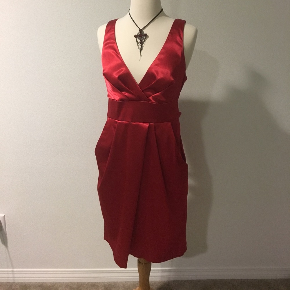 ✨Red Dress With Back Zip Up/ Tie✨
