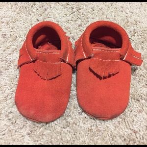 Used Freshly Picked baby moccasins