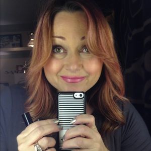 Meet your Posher, Jodee