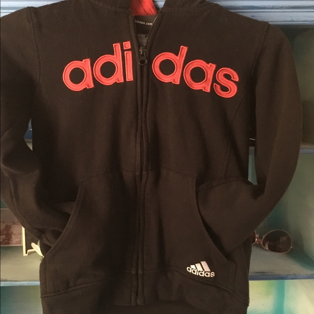 Adidas Sweatshirt