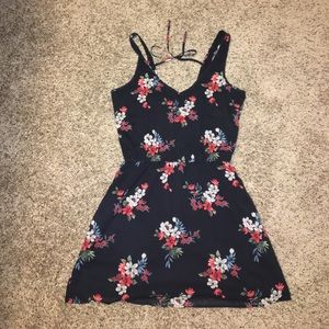 Super Cute Hollister Dress