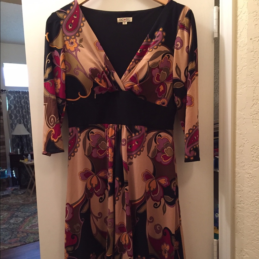 3/4 sleeve floral, v-neck dress