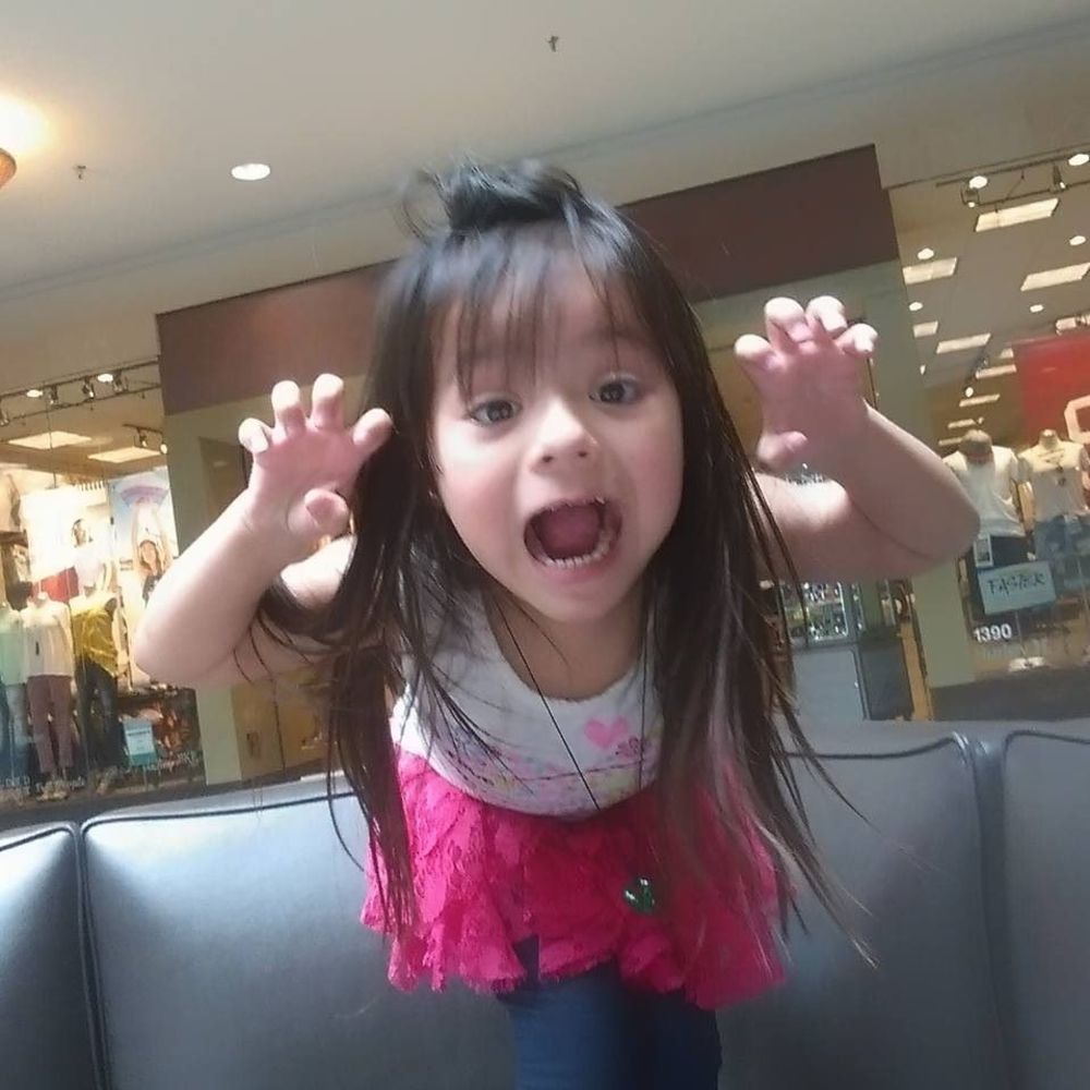 Meet your Posher, Keli