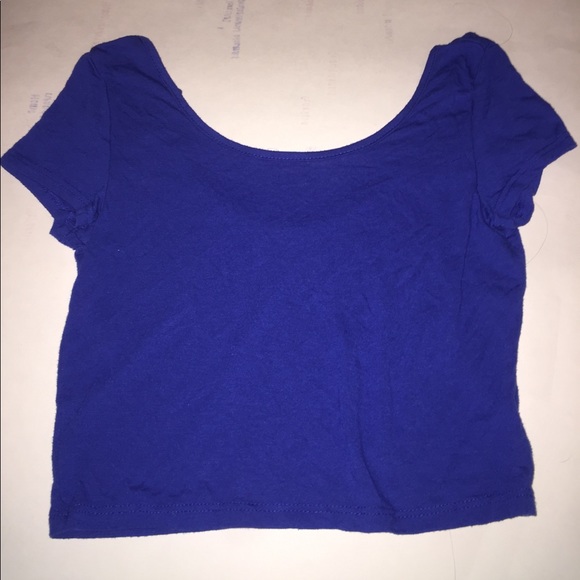 American Eagle Outfitters Tops - “5 FOR $25” American Eagle Crop Top