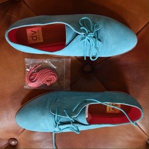 Dolce Vita Turquoise/Pink Oxfords Lace-Up Shoes