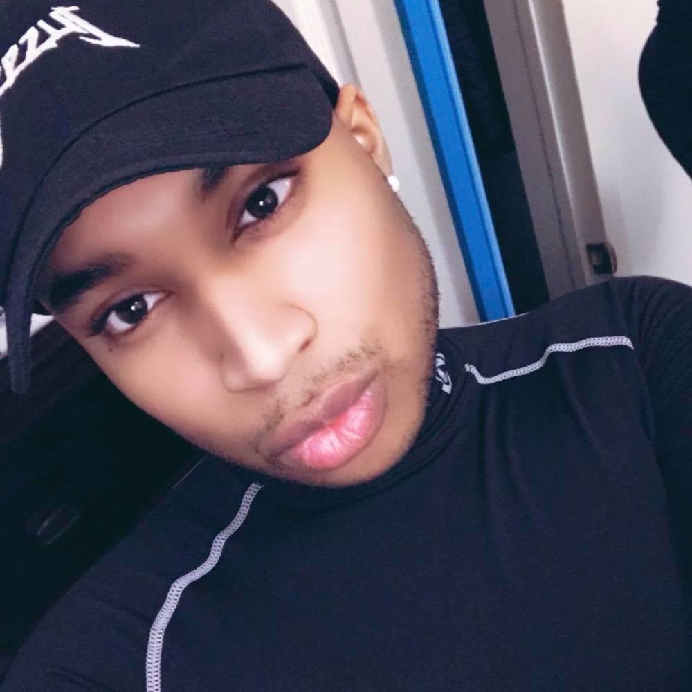 Meet your Posher, Wyley