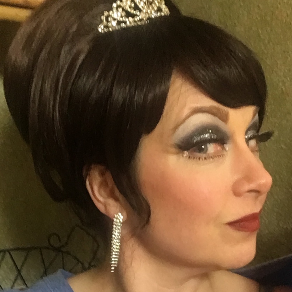 Meet your Posher, Mandy
