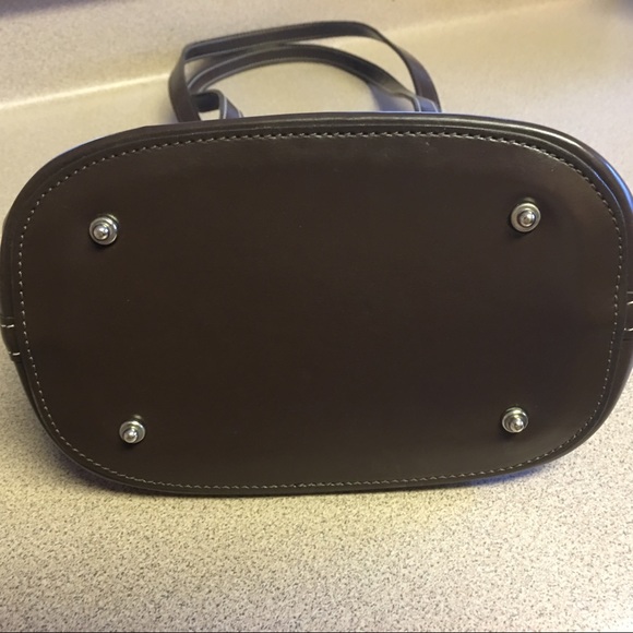 EUC Dooney & Bourke Bucket Tote Chocolate Color - Picture 8 of 8