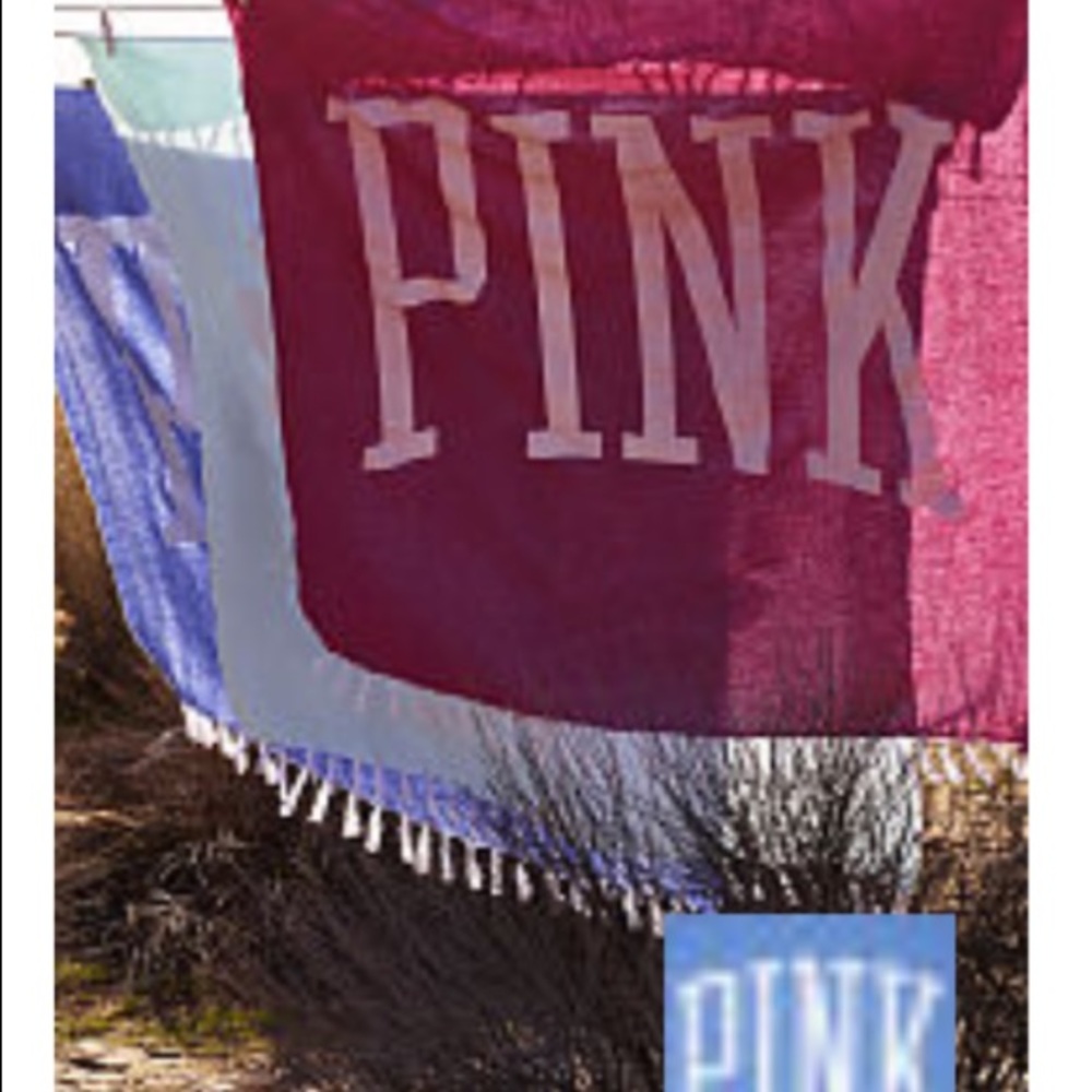 BRAND NEW VICTORIA SECRET BEACH BLANKET