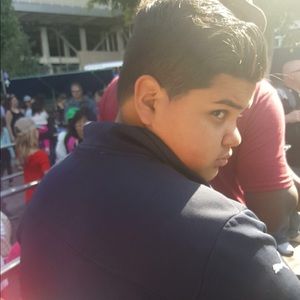 Meet your Posher, Diego