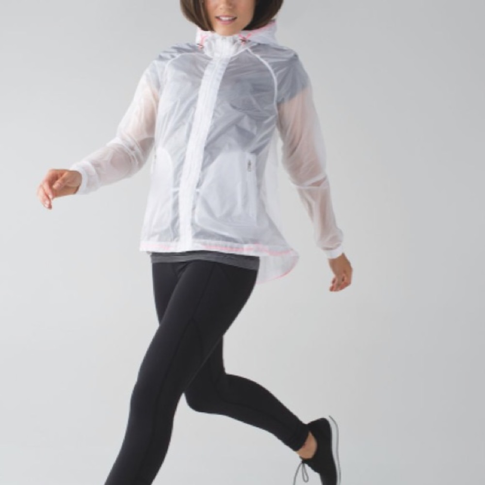 ❌SOLD❌ Lululemon Totes Light Jacket