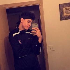 Meet your Posher, Gustavo