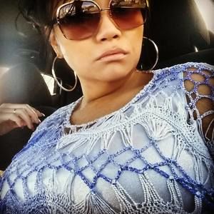 Meet your Posher, Kat