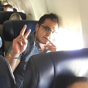 Meet your Posher, Diego antonio