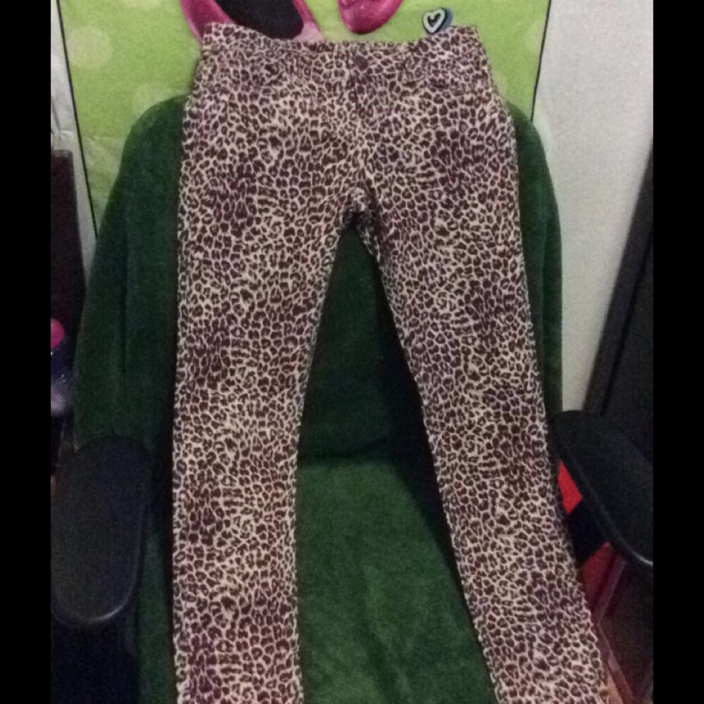 Reddish leopard jeans