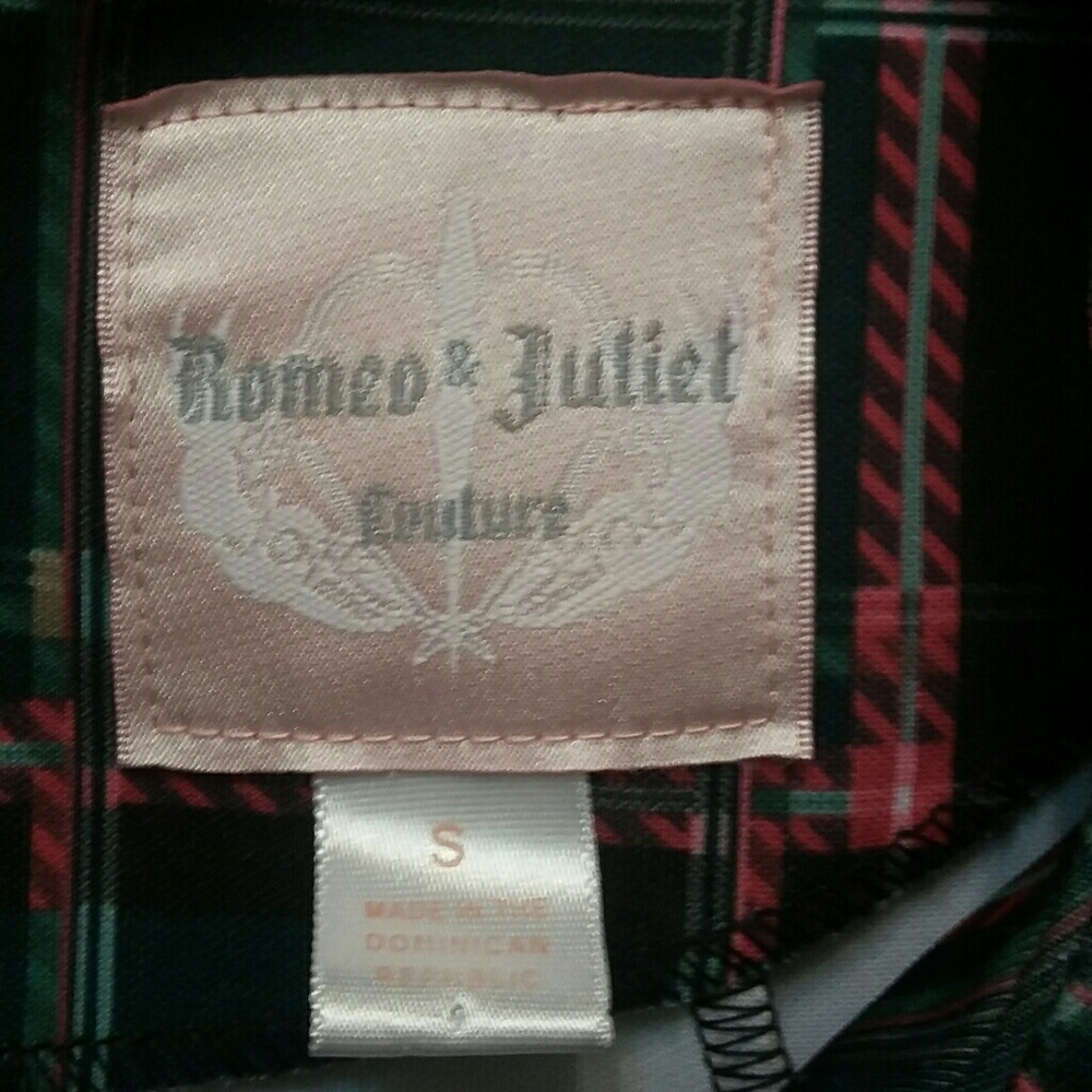 Romeo & Julie Couture NWOT - Picture 3 of 4