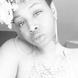 Meet your Posher, Alisha