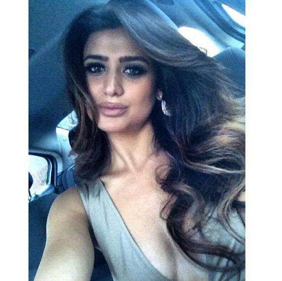 Get Beautiful Silky Smooth Hair!! main image 8