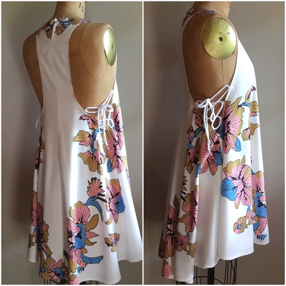 Floral Summer Dress - Picture 7 of 7