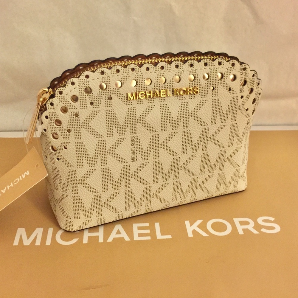 SOLD NW Michael Kors Cindy Leather Travel Pouch