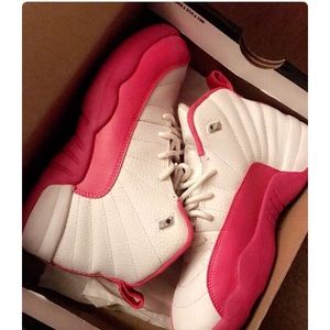 Jordan Retro , Pink & White 12s, Authentic, sz 2.5