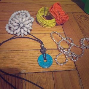 Lot of accessories 🌟
