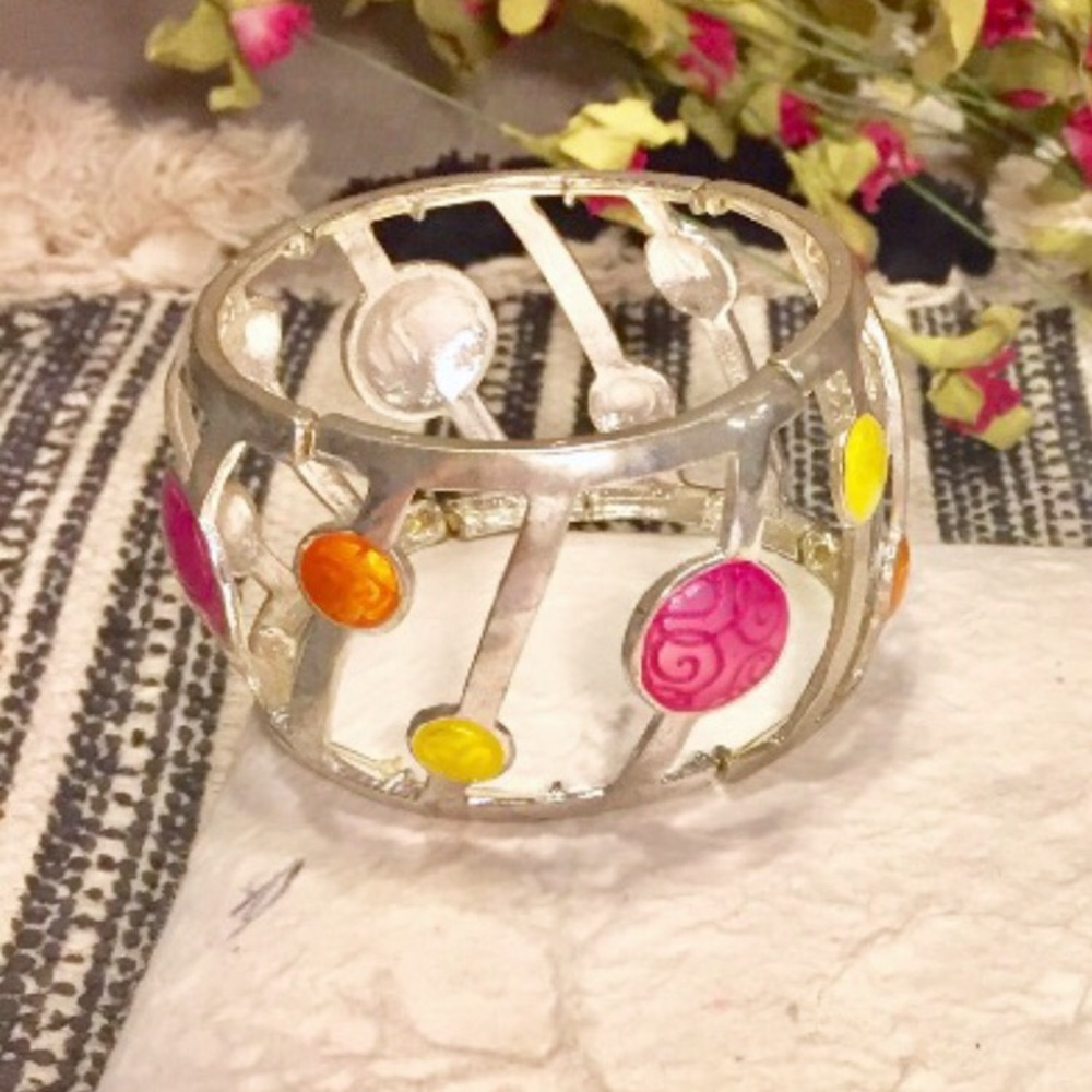 ✨SALE! Silver Tone Chunky Bracelet