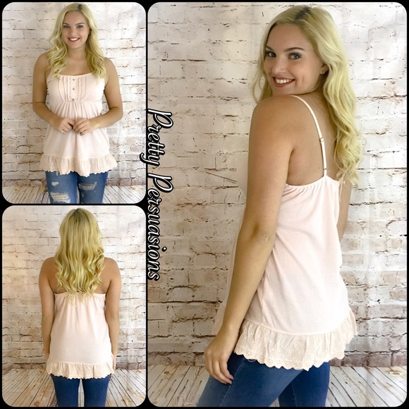 LAST ONE! NWT Peach Scalloped Eyelet Babydoll Top - Picture 2 of 5