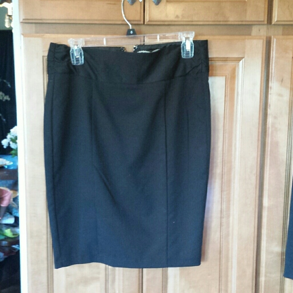 Black skirt