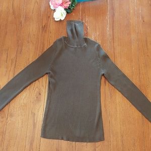 [Chico's] SILK Turtleneck