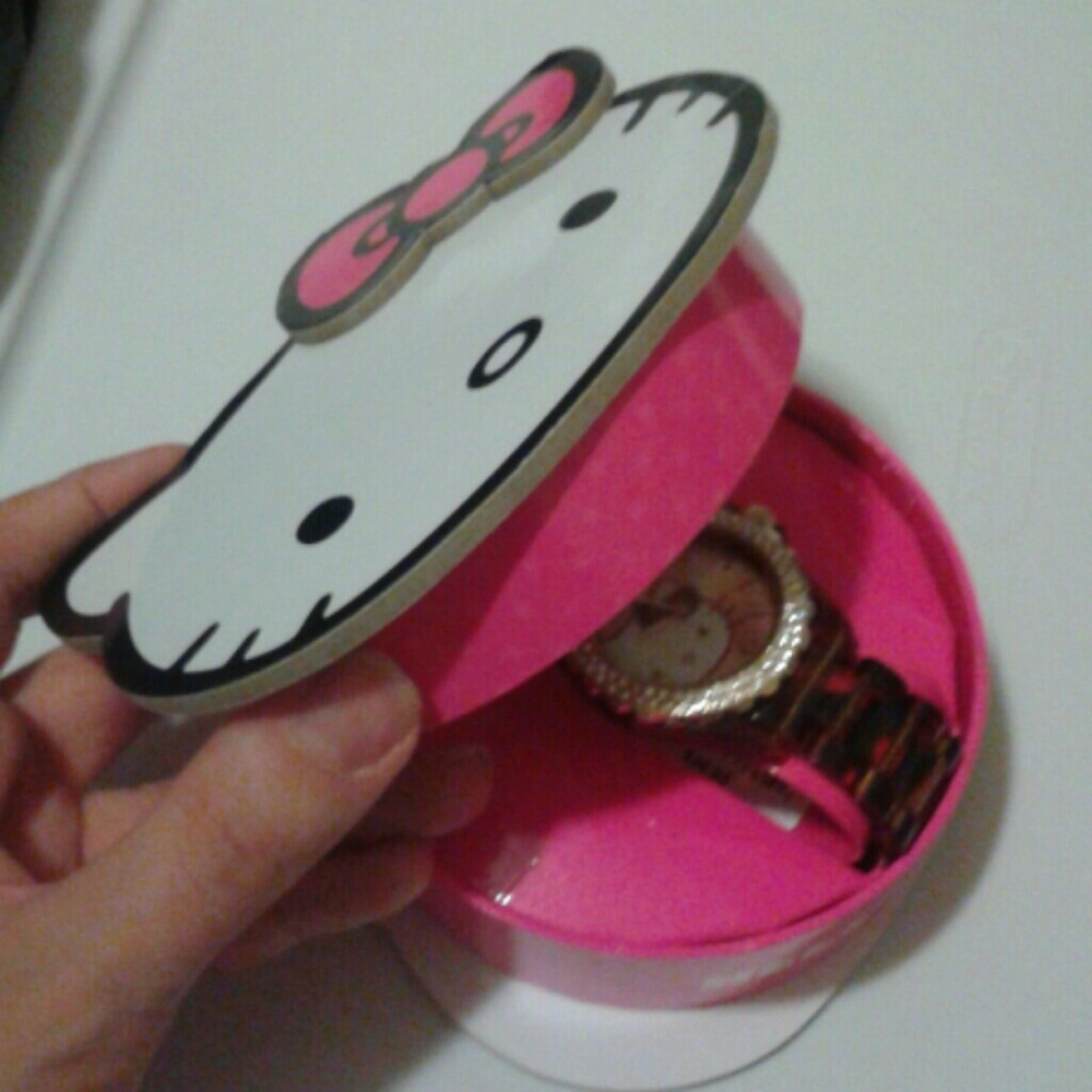 New Hello Kitty Macy's watch - Brown Tortoise - Picture 6 of 8