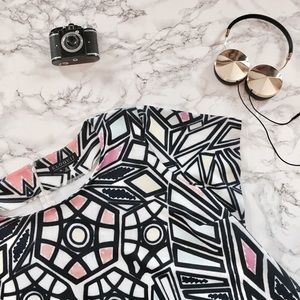 80's Inspired Crop Top (PLUS SIZE)