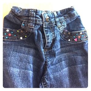 Girl's jeweled Capri jeans