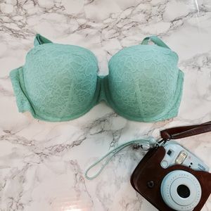 Victoria's Secret Lace Bra (PLUS)