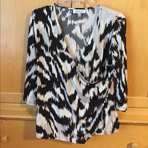 Women's top size Large