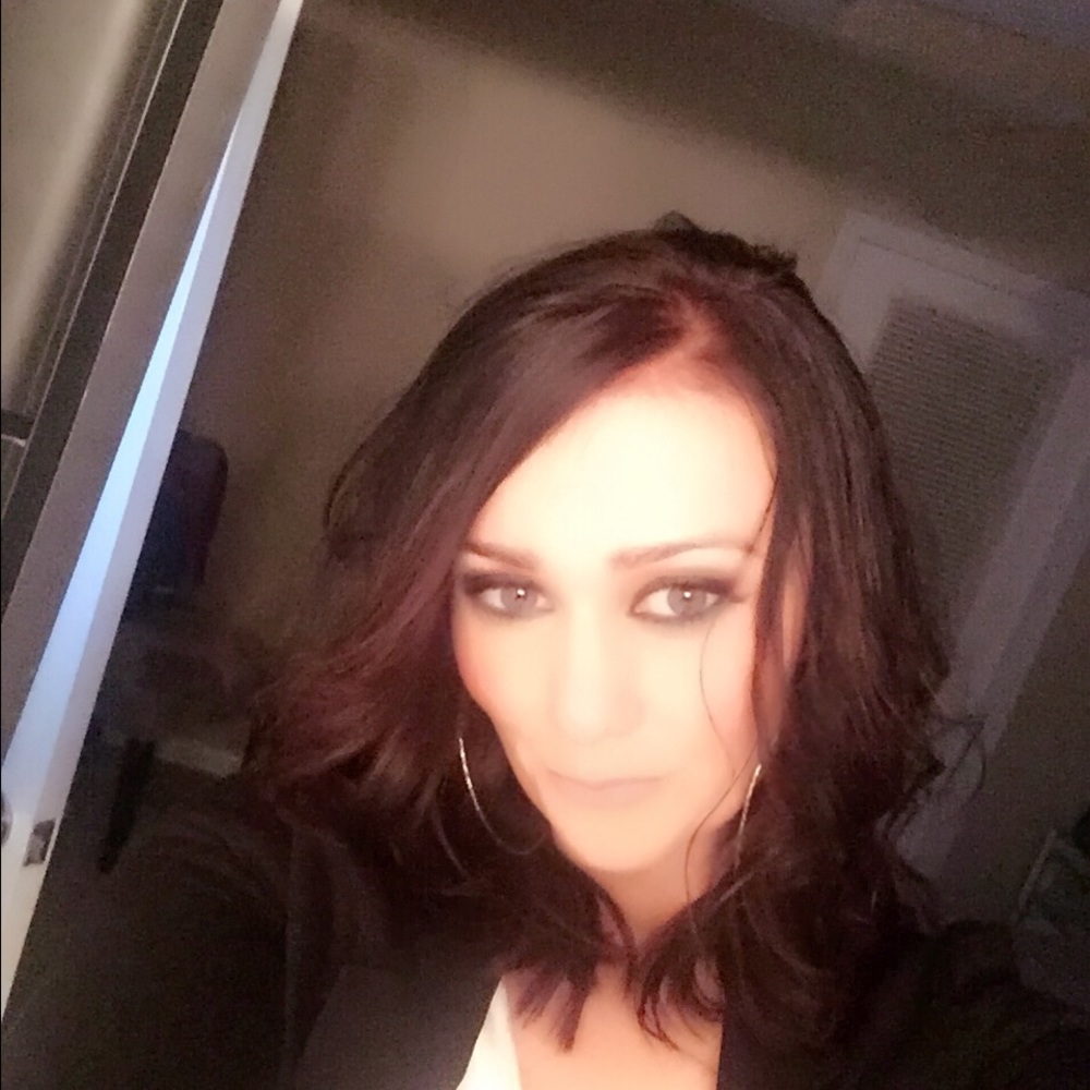 Meet your Posher, Tahnia