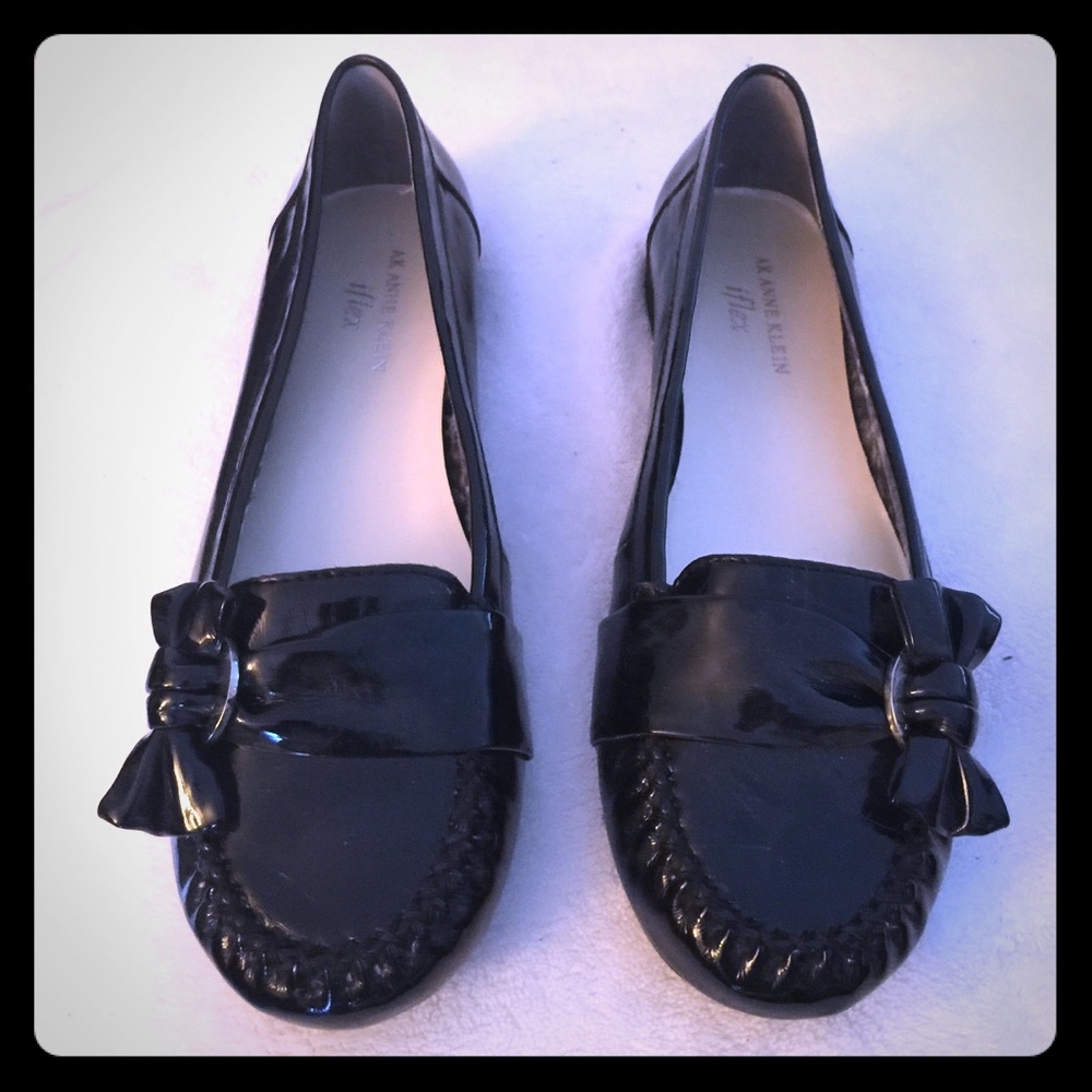 NWOB Anne Klein iflex Black Patent Leather Loafers