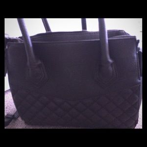 Steve Madden quilted hobo