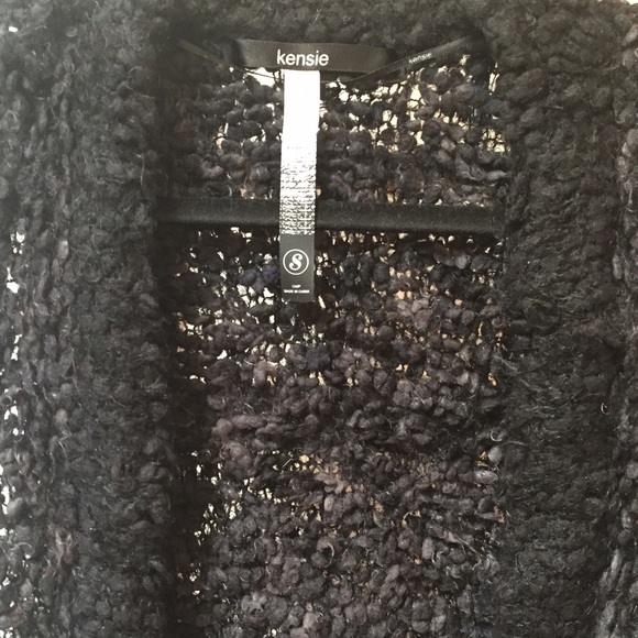 Kenzie Black Fluffy Vest - Picture 2 of 2