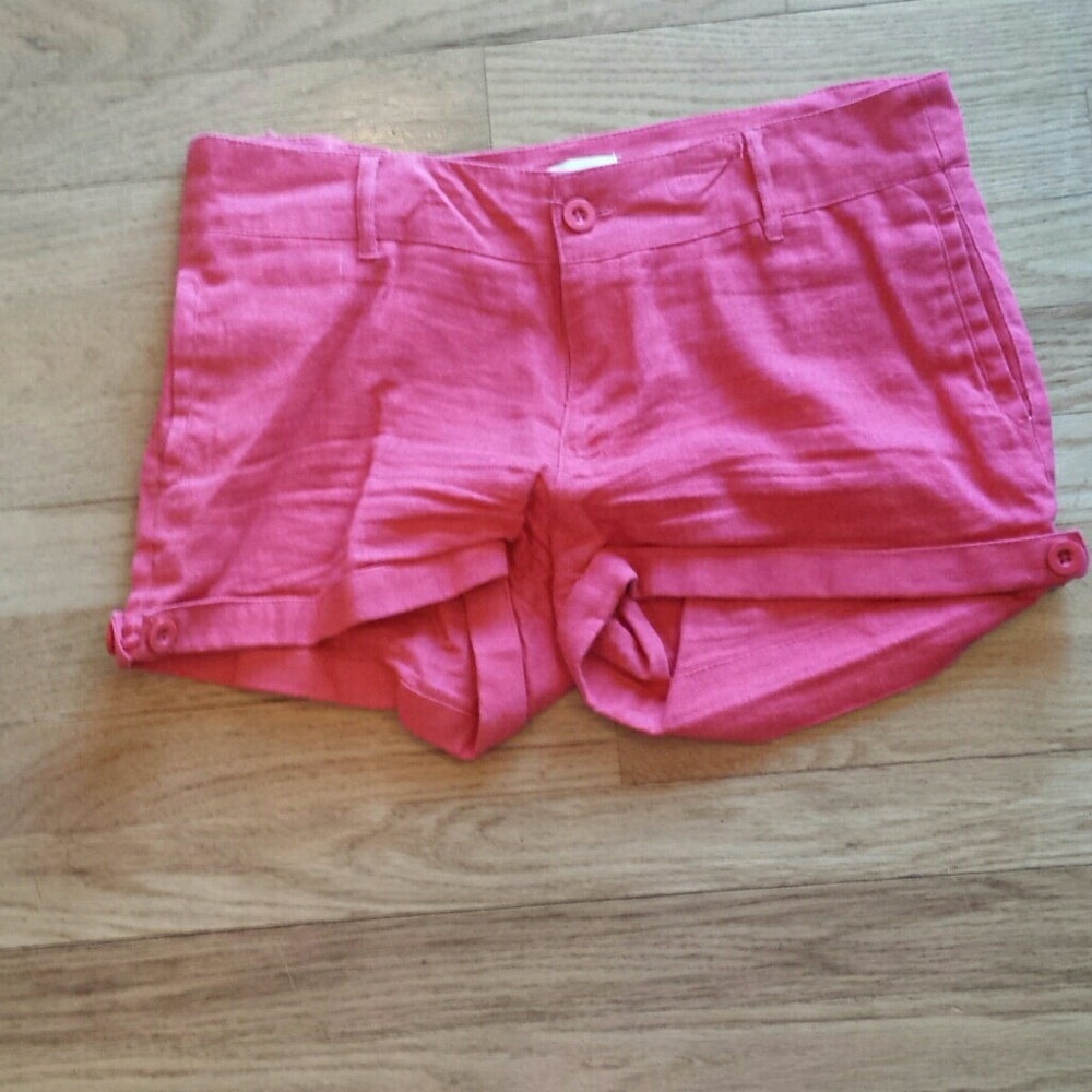 Linen shorts