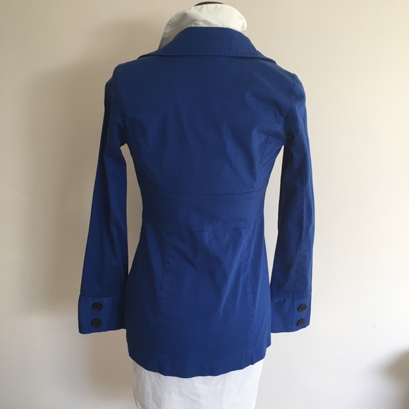 Lightweight blue jacket - Picture 2 of 2